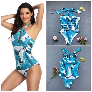 NEW‼️GREEN LEAF HALTER NECK ONE PIECE- bikini